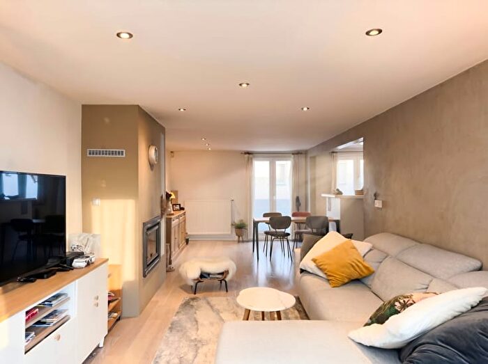 Maison 13 pièces à vendre à Dorpsstraat, KnokkeHeist