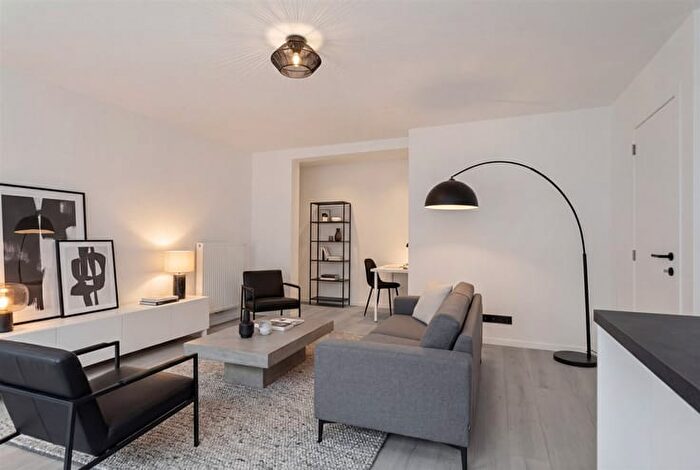 Brugstraat, WEVELGEM : Appartement 2 pièces à vendre