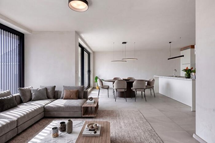 Molenstraat, Wielsbeke : Appartement 10 pièces à vendre
