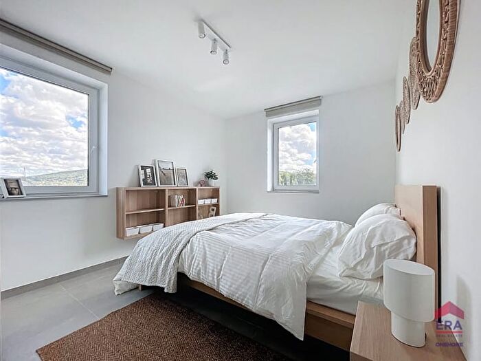 Rue de la Justice, D - Appartement 2 pièces à vendre