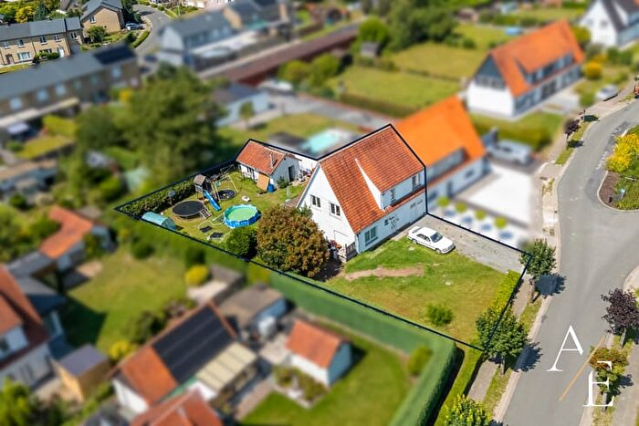 Bellekouterlaan, Schellebelle : Maison 1 pièce à vendre