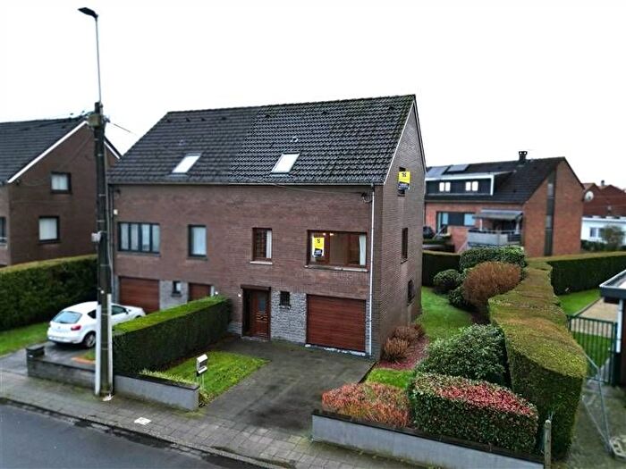 Rue de l'Arsenal, ROCOURT - Maison 2 pièces à vendre