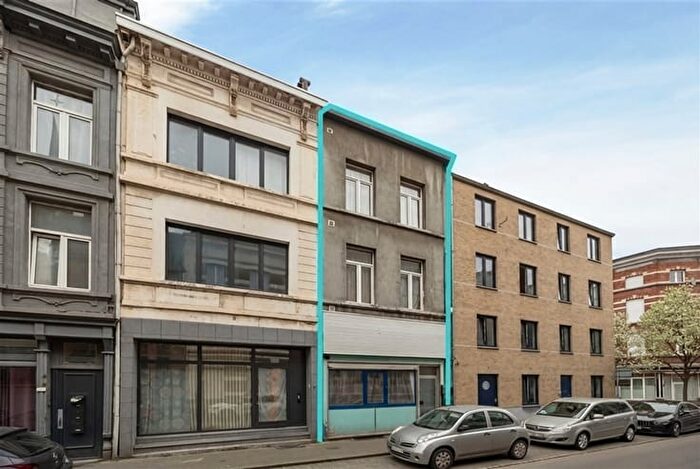 Onderwijsstraat, ANTWERPEN : Maison 5 pièces à vendre