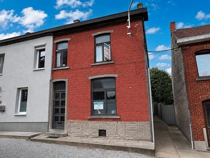 Maison 2 pièces à Rue de Gibraltar, Courcelles, à vendre