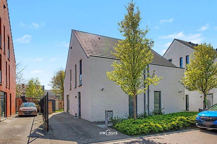 Alice Nahonstraat, SintNiklaas : Maison 3 pièces à vendre