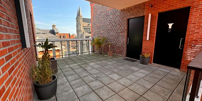 Appartement 3 pièces à louer à Schuurkenstraat, Gent