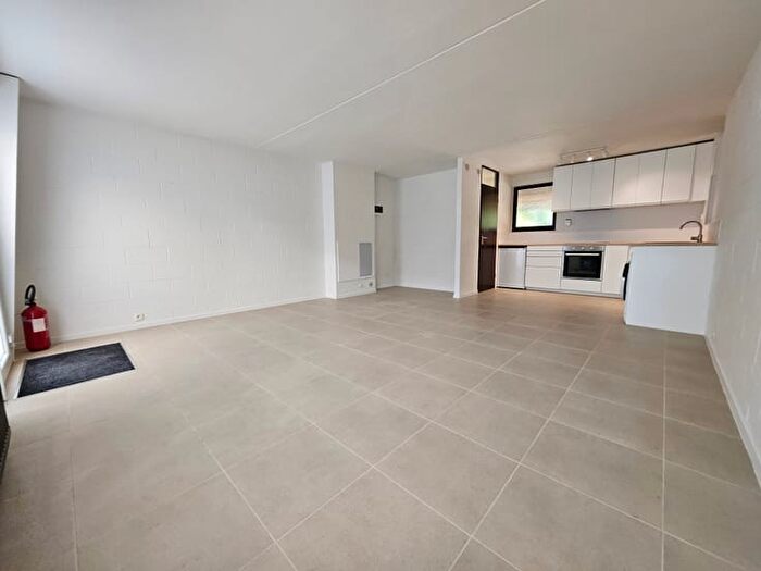 Appartement à Rue De La Citronnelle, à louer