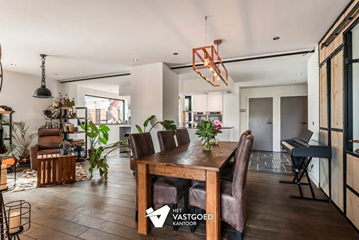 Maison 2 pièces à Zuidstraat, BERINGEN, à vendre
