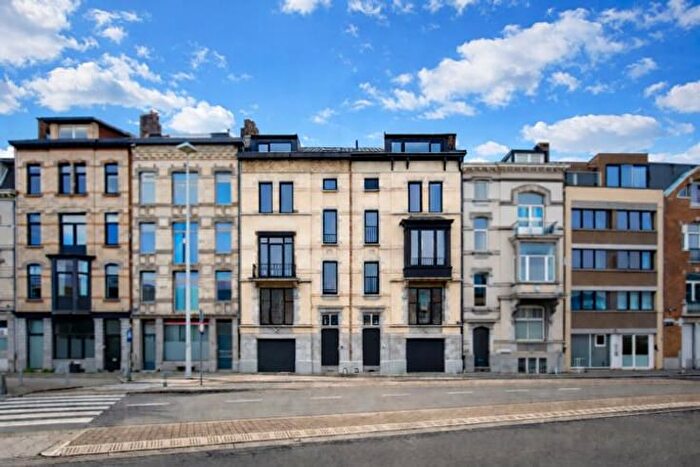 Appartement 3 pièces à louer à Rue du Plan Incliné, Liège
