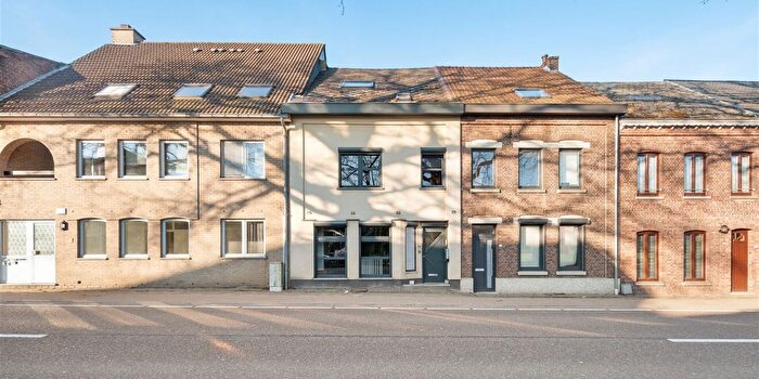 Maison 5 pièces à Steenweg, As, à vendre
