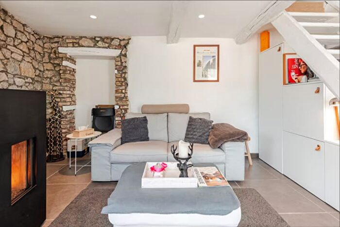 Maison 3 pièces à louer - Rue Des Écoles, Andenne