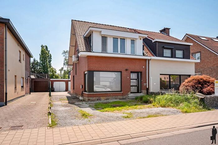 Maison 4 pièces à vendre à Prinshoeveweg, Antwerpen