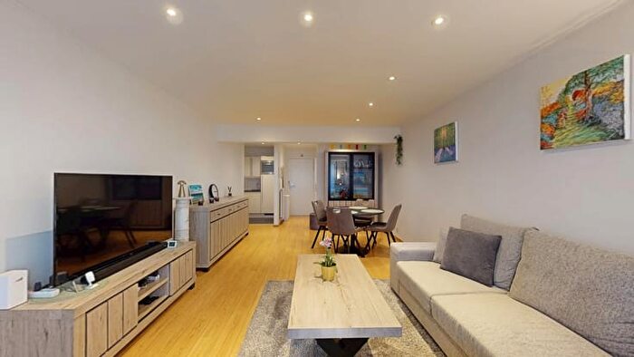 Appartement 5 pièces à Guido Gezellestraat, HeistaanZee, à vendre