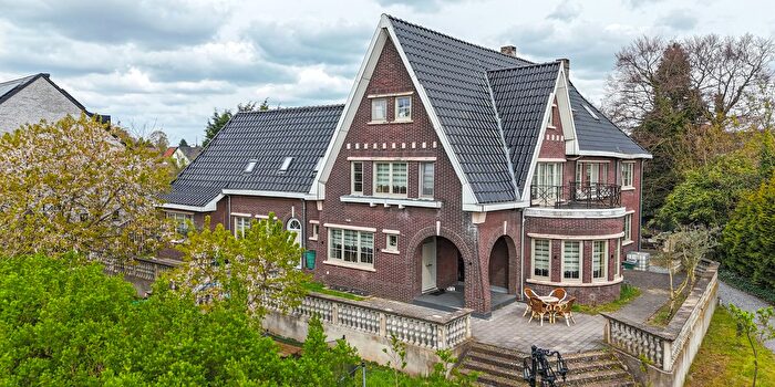 Koolmijnlaan, Houthalen : Maison 9 pièces à vendre