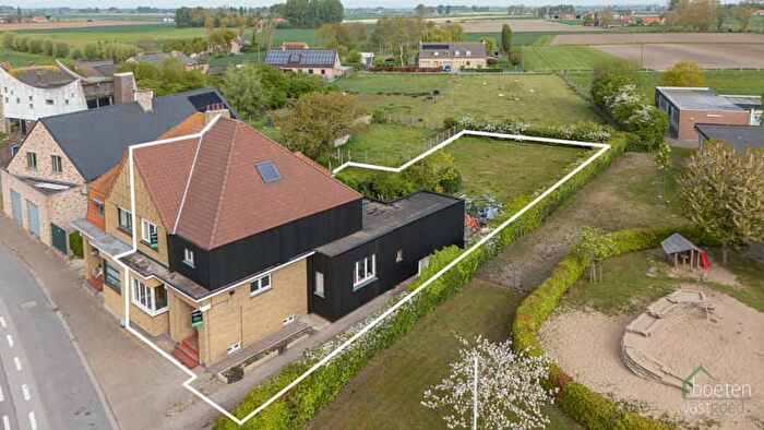 Maison 16 pièces à StRijkersstraat, Alveringem, à vendre