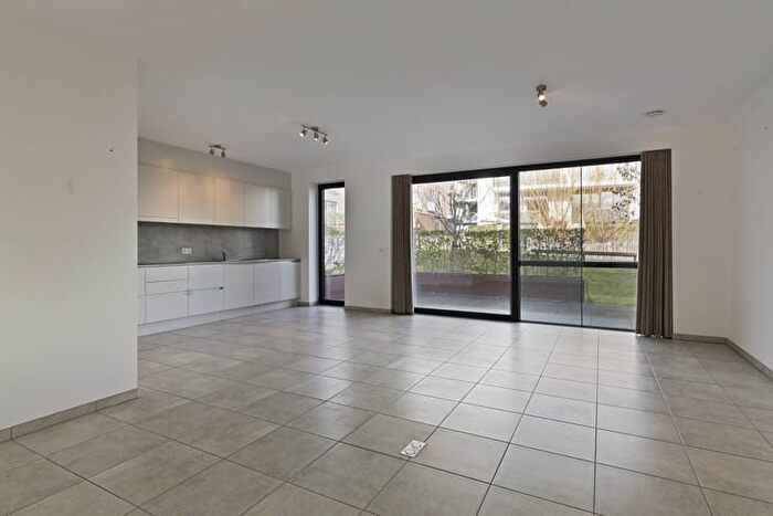 Appartement 2 pièces à Jozef De Vleminckstraat, StrombeekBever, à vendre