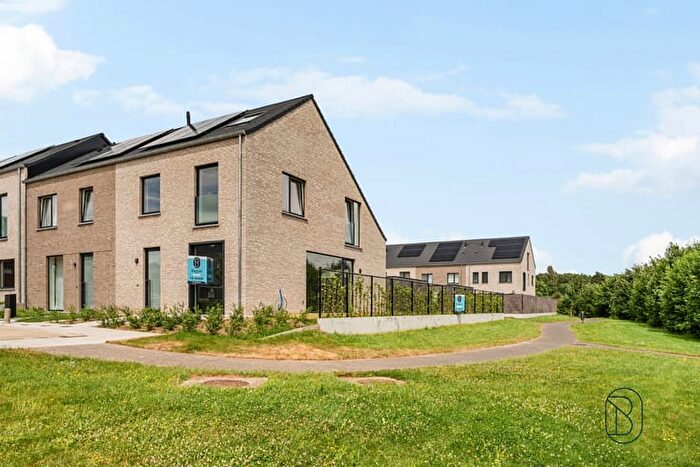 Maison 4 pièces à Wedeplein, Kortrijk, à vendre