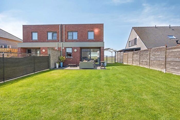 Aartrijksestraat, Aartrijke : Maison 12 pièces à vendre