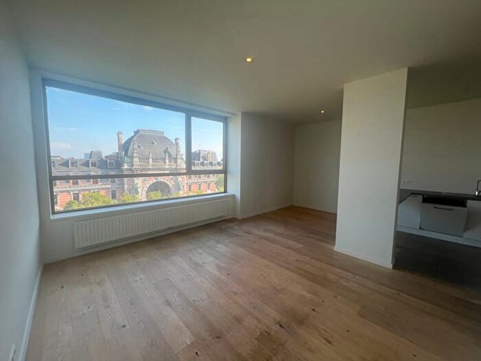 Appartement 2 pièces à Britselei, A, à louer