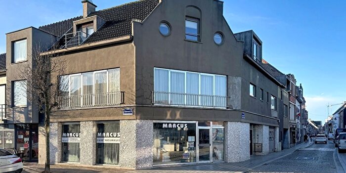Sint Maartensplein, Koekelare - Appartement 6 pièces à vendre