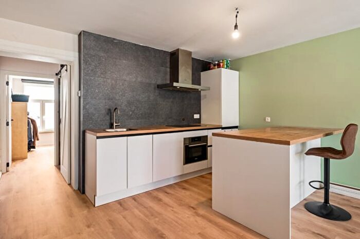 Bredabaan, V - Appartement 8 pièces à vendre