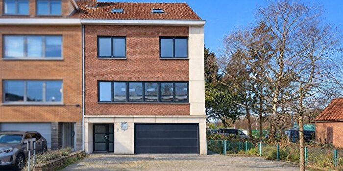 Maison 5 pièces à Begonialaan, StrombeekBever, à vendre