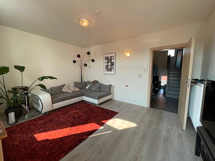 Leeuwstraat, A - Appartement 4 pièces à louer