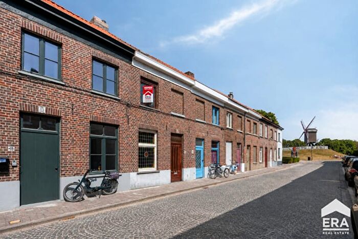 Peterseliestraat, Brugge : Maison 2 pièces à vendre