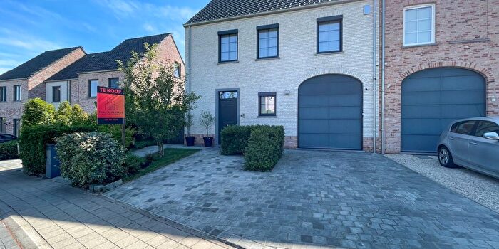 Maison 3 pièces à vendre à Louis De Poorterestraat, Kortrijk