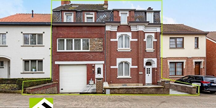Viséweg, Sluizen : Maison 6 pièces à vendre
