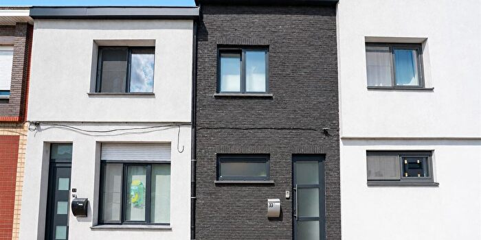 Maison 4 pièces à Heirbrugstraat, Lokeren, à vendre