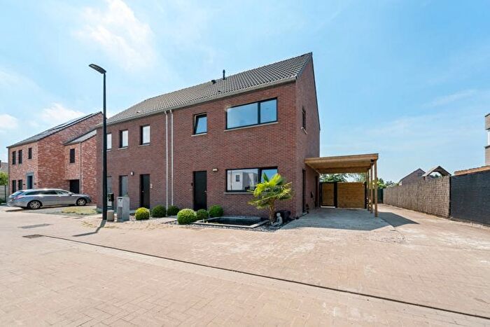 Pronkwindestraat, Menen : Maison 4 pièces à vendre