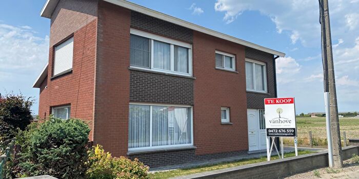 Maison 4 pièces à Oude Heirweg, Koolskamp, à vendre