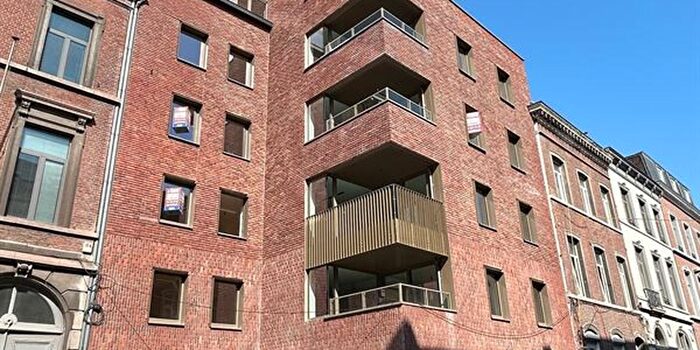 rue Louvrex, Liège : Appartement à vendre