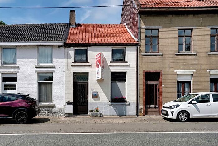Chaussée d'Enghien, Tubize : Maison 2 pièces à vendre