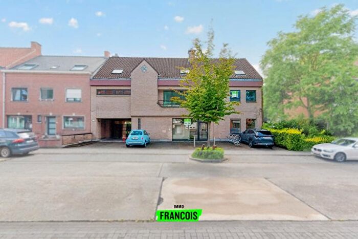 Maison 5 pièces à vendre à Deken Camerlyncklaan, Kortrijk