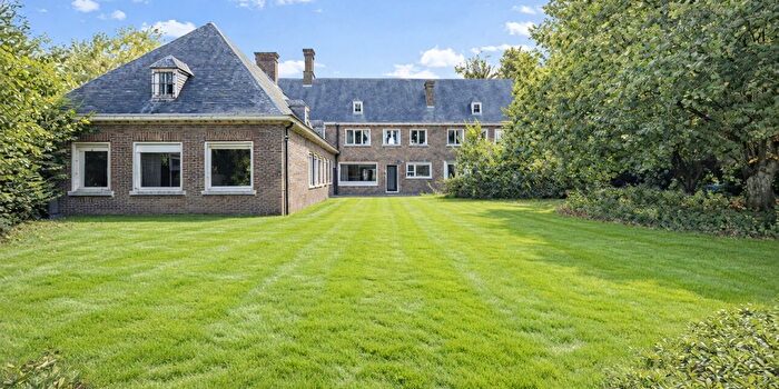 Maison 8 pièces à Louis Leynstraat, Rumbeke, à vendre