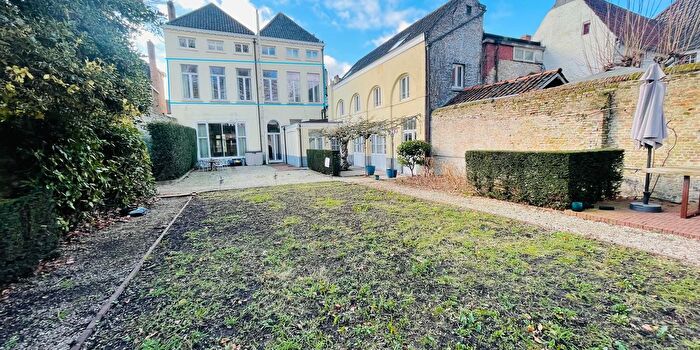 SintAnnarei, Brugge : Appartement à louer