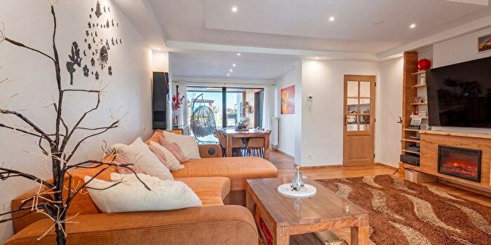 Maison 4 pièces à vendre à Deerlijk, WestVlaanderen