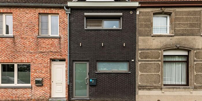 Handelsstraat, Essen : Maison 3 pièces à vendre