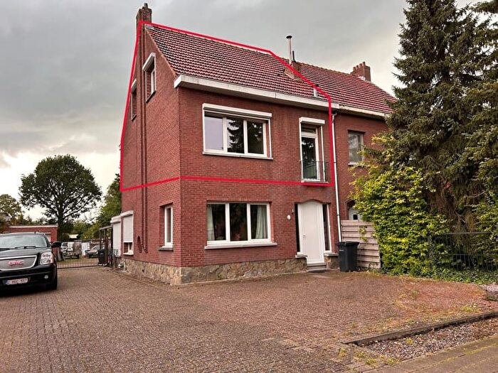 Appartement 8 pièces à Pauwelslei, Brasschaat, à vendre