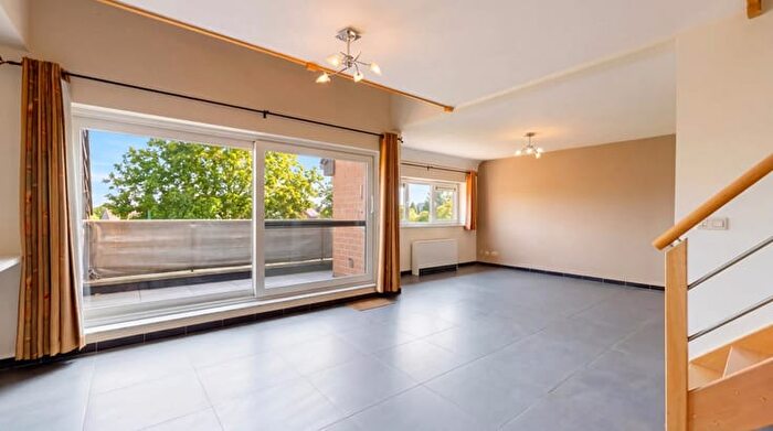 Appartement 11 pièces à RUE DES Alliés, ChapellelezHerlaimont, à vendre