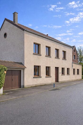 Rue Léo Lagrange, ERQUELINNES - Maison 4 pièces à vendre