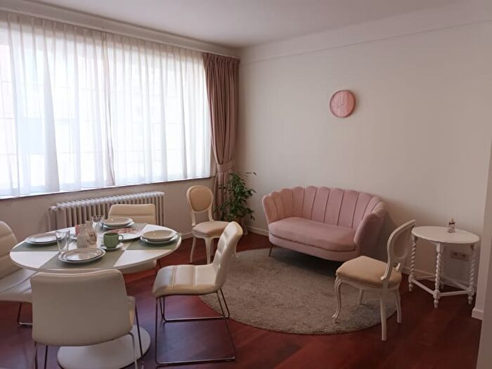 Rue Léon Bernus, Charleroi - Appartement 3 pièces à louer