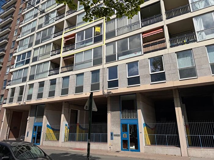 Appartement 2 pièces à vendre à Rue De La Neuville, Charleroi