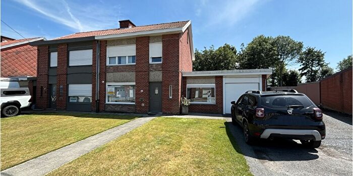Rozenlaan, Lichtervelde : Maison 3 pièces à louer
