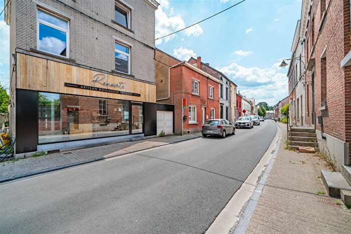 GrandRue de Feluy, NIVELLES - Maison 5 pièces à vendre
