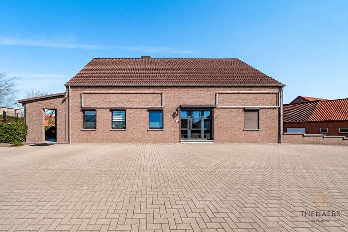 Luikersteenweg, SintTruiden : Maison 16 pièces à vendre