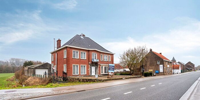 Maison 5 pièces à vendre à Maarkeweg, MaarkeKerkem
