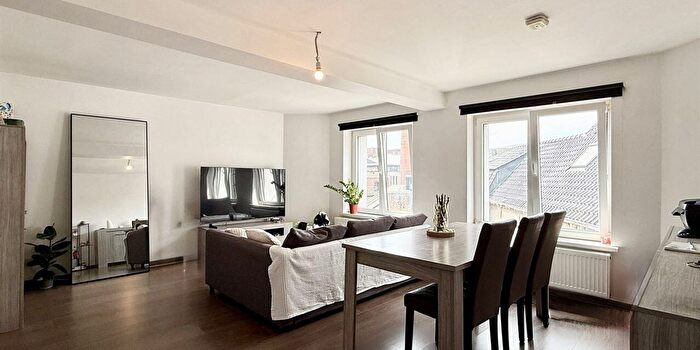 Appartement 1 pièce à vendre - Ath, Henegouwen
